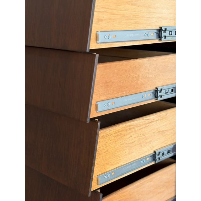 1960s Louvered Walnut Highboy For Sale In Los Angeles - Image 6 of 16