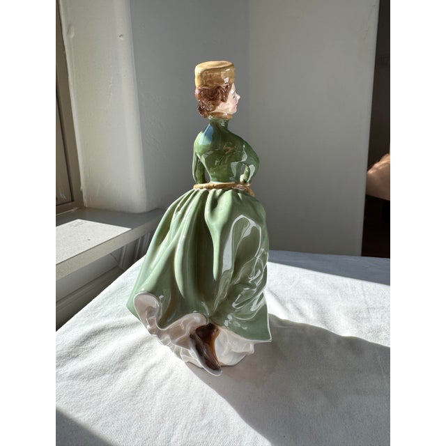 1960s Mid 20th Century Royal Doulton Figurine ~ “Grace” ~ Hn 2318 For Sale - Image 5 of 11