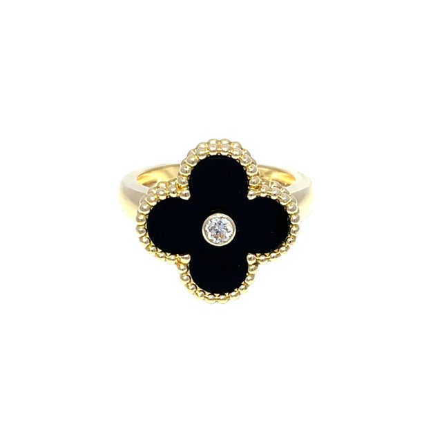 Black Van Cleef & Arpels 18k Yellow Gold Onyx Clover Motif and Diamond Ring, Size 4.5 For Sale - Image 8 of 8