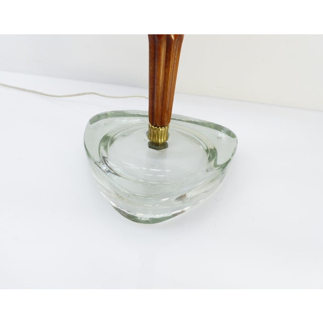 Scandinavian Table Lamp in Aqua Glass, Wood and Brass attributed to Nybro Armaturfabrik, Sweden, 1960s For Sale - Image 4 of 9