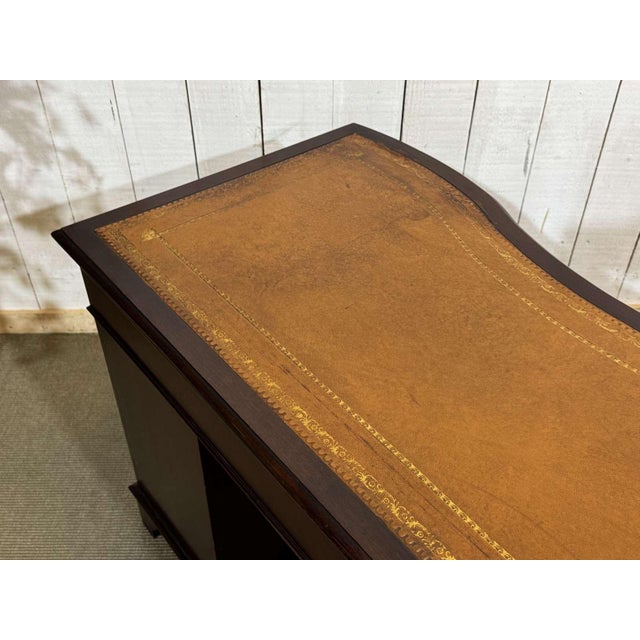 English Mahogany Desk with Drawers and Leather Top, 1950s For Sale - Image 13 of 16