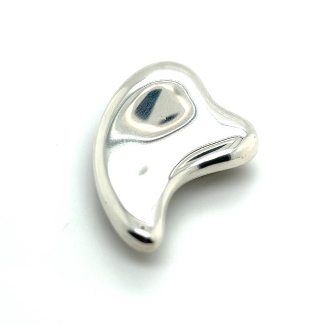 Metal 1990s Tiffany & Co Estate Money Clip Silver By Elsa Peritte For Sale - Image 7 of 8