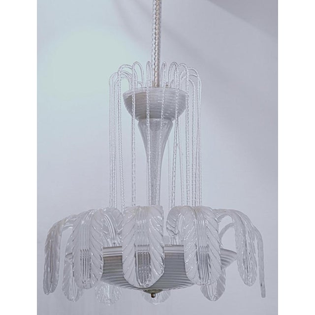 White Pulegoso Glass Fountain Chandelier from Barovier, 1930s For Sale - Image 4 of 18