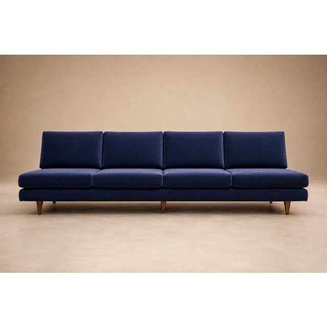 Mid-Century Modern Four-Seat Brazilian Modern Sofa in Hardwood by Joaquim Tenreiro, Brazil, 1950s For Sale - Image 3 of 18