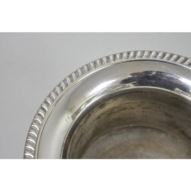 Vintage Traditional Wma Rogers Silver Plated Trophy Cup Urn Champagne Chiller Bar Ice Bucket For Sale - Image 9 of 17