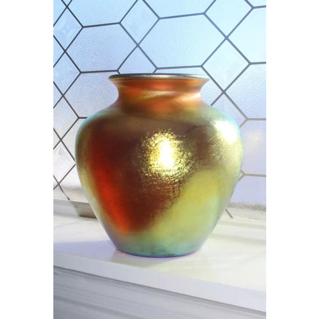 C1910 Frederick Carder Era Steuben Glassworks Large Gold Aurene Art Glass Vase For Sale - Image 11 of 12
