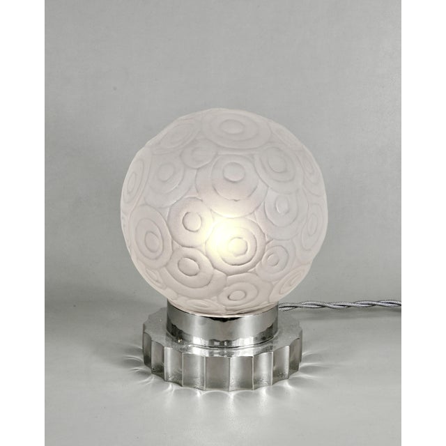 Art Deco French Art Deco Table Lamp by Marius Sabino 1925-1930 France For Sale - Image 3 of 11