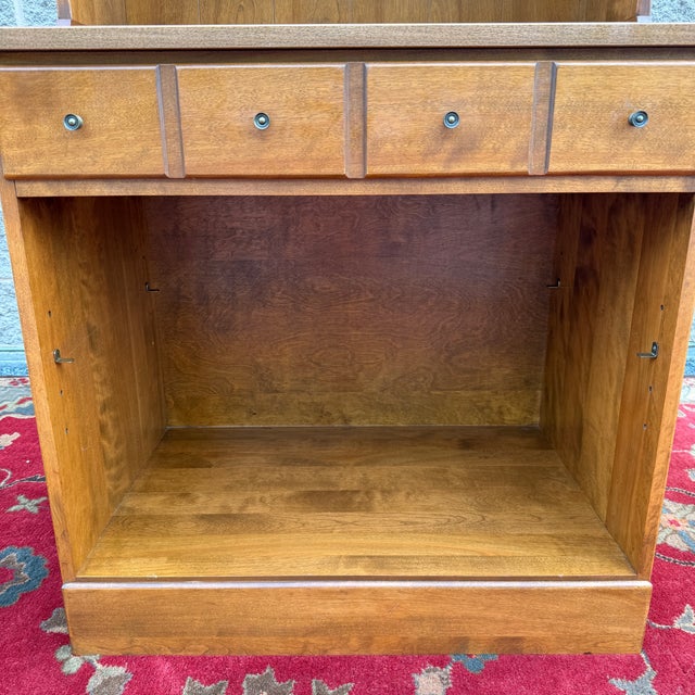 Vintage Ethan Allen American Traditional Heirloom Nutmeg Maple 2 Piece Wall Unit / Bookcase For Sale - Image 10 of 17