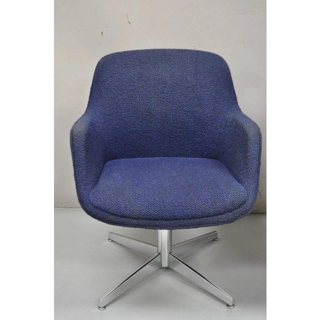Late 20th Century Vintage Mid Century Modern Blue Upholstered Chrome Swivel Base Club Chair - Pair For Sale - Image 5 of 12