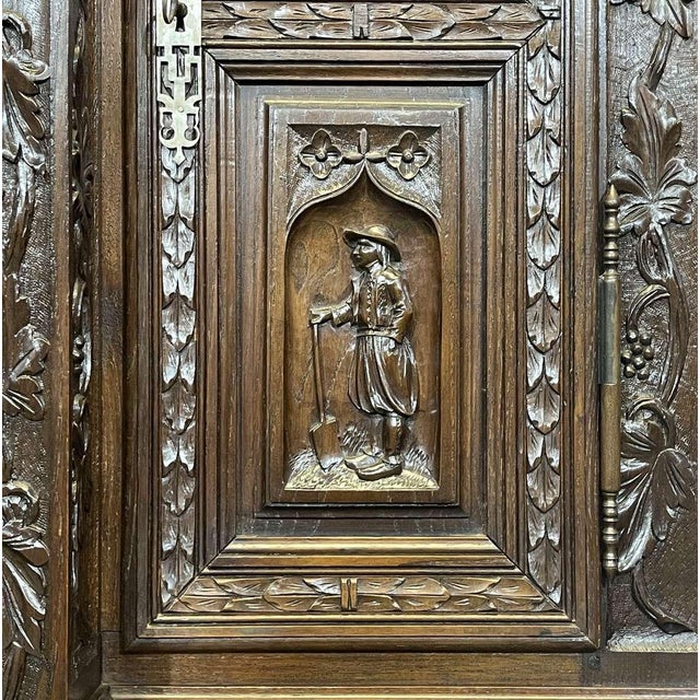 Early 20th Century Breton Two-Part Buffet in Chestnut Wood For Sale - Image 14 of 18