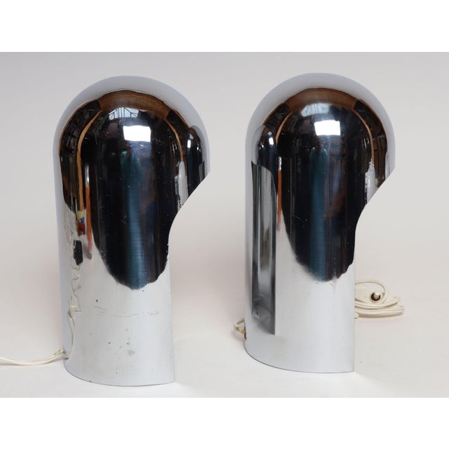 Mid-Century Modern 1960s Italian Modern Space Age Sculptural Chrome "Helmet" Table Lamps - a Pair For Sale - Image 3 of 18
