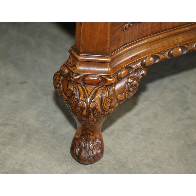 Wood Burr Walnut Bed by Waring & Gillows for Harrods London, 1950s For Sale - Image 7 of 18