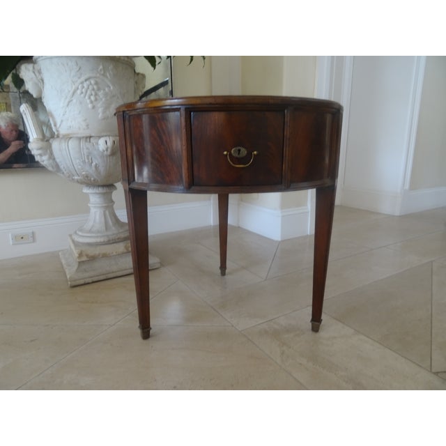 Traditional Late 20th Century Henredon Acquisition's Flamed Mahogany Drum Table For Sale - Image 3 of 9