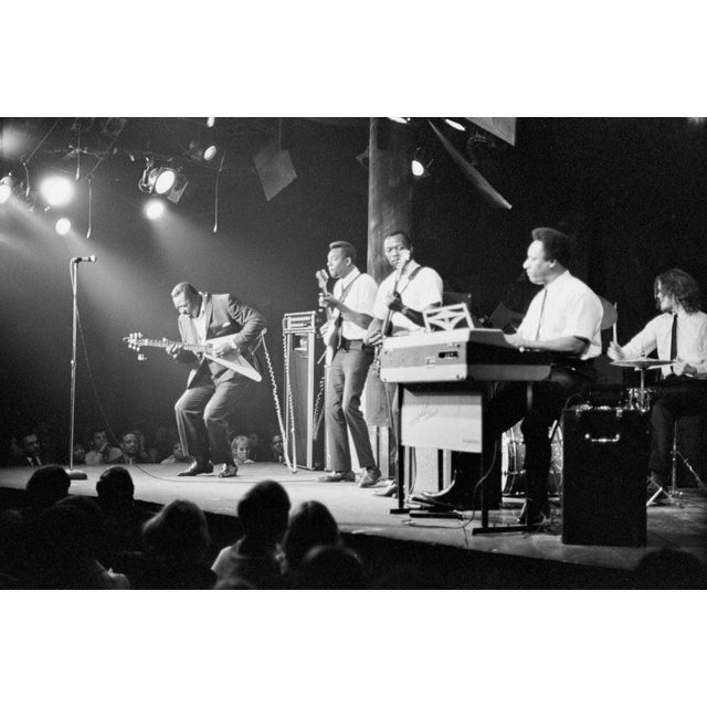 Albert King American blues guitarist and singer Albert King (1923 - 1992, left) in concert in New York, 31st January 1969....