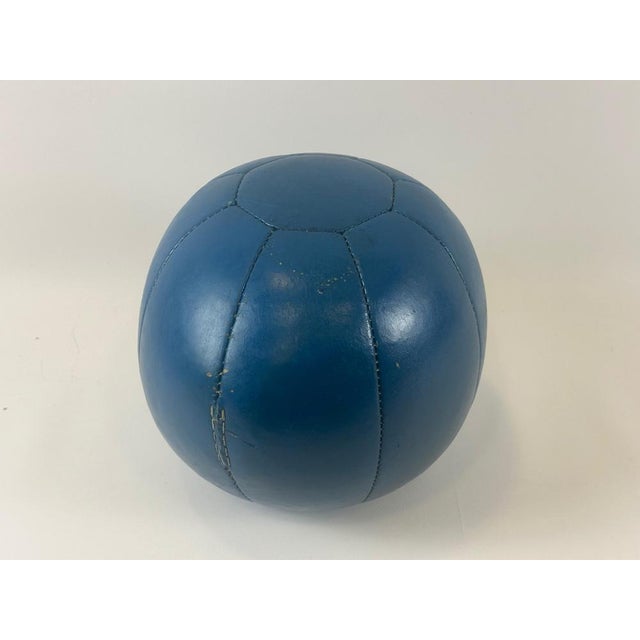 1960s Vintage Blue Leather Medicine Ball, 1960s For Sale - Image 5 of 9