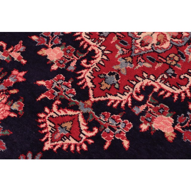 Vintage Hand-Knotted Wool Rug – 7.1 X 9.10 For Sale - Image 4 of 8