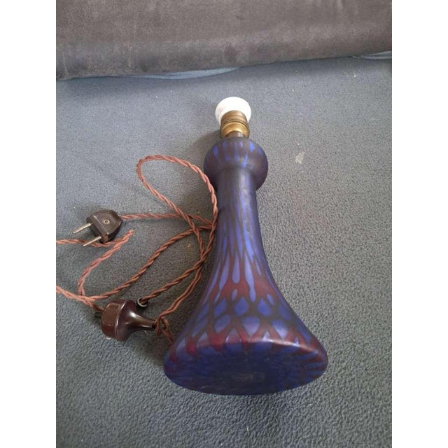 Glass Art Nouveau Peacock Iridescent Lamp - Loetz Witwe, Early 20th Century For Sale - Image 7 of 8