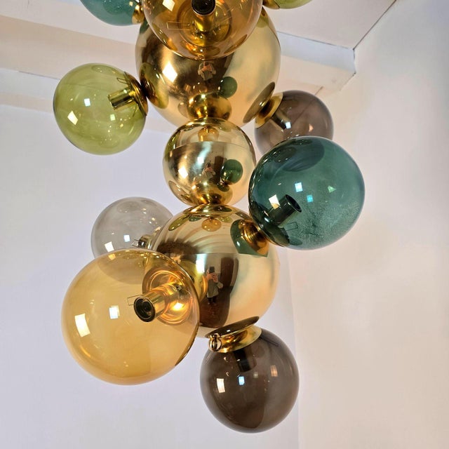 Metal Glass and Brass Italian Mid-Century Modern Chandelier For Sale - Image 7 of 9