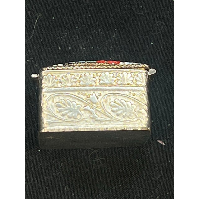 Italian Vintage Italian Gilt Brass Square Micro Mosaic Pill Box - Floral Motifs For Sale - Image 3 of 10