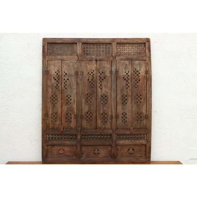 19th Century Rajasthan Lattice Carved Window Palace For Sale - Image 9 of 11