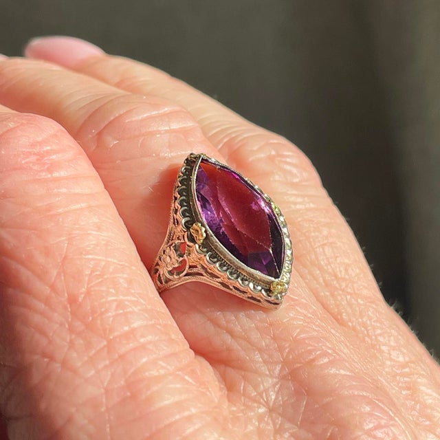 1920s Antique 18k Gold Filigree Marquise Amethyst Ring, Size 7 For Sale - Image 9 of 10
