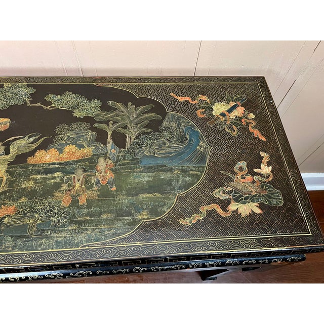 Vintage Chinese Console Table Black Lacquer Chinoiserie Gilt Hand Painted C1950 For Sale In Dallas - Image 6 of 18