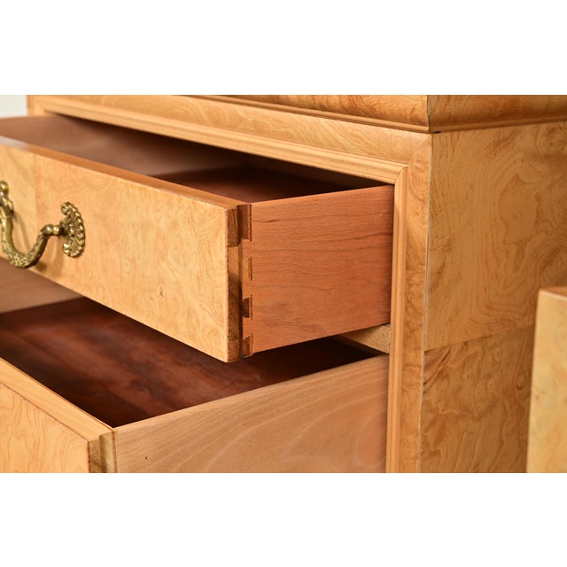 Henredon French Regency Charles X Burl Wood Bedside Chests, Pair For Sale In South Bend - Image 6 of 12