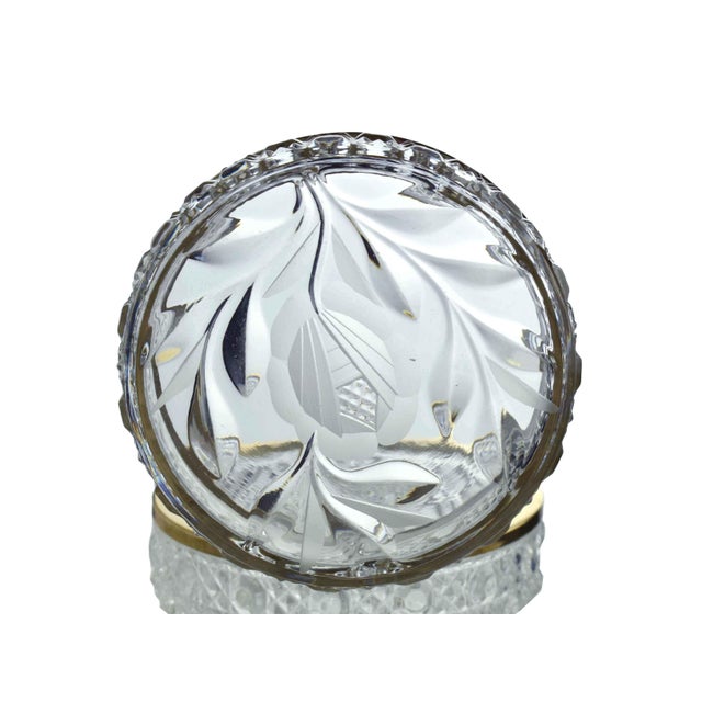 Mid 20th Century Vintage Beyer Bleikristall West German Crystal Hinged Trinket Dresser Box With Frosted Rose Design For Sale - Image 5 of 10