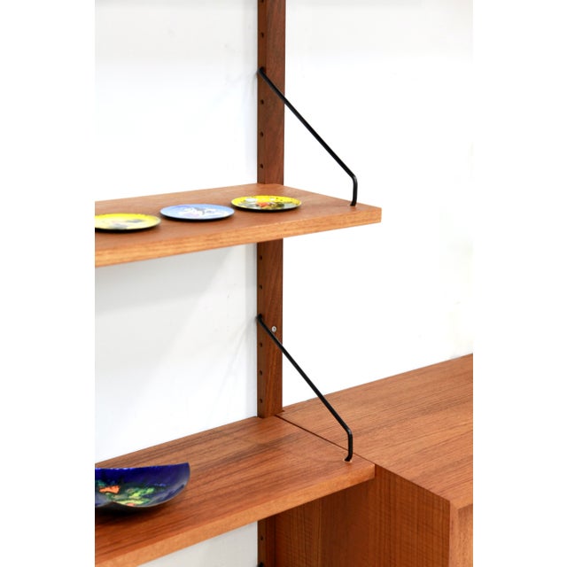 Wood Royal System Shelving System in Teak from Poul Cadovius, 1960s, Set of 15 For Sale - Image 7 of 18