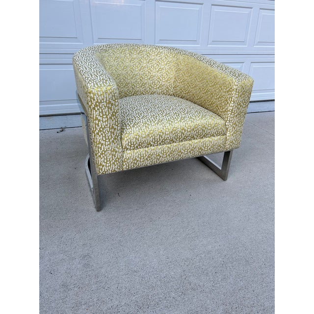 Metal 1960s Chrome Base Curved Lounge Chair In the Style of Milo Baughman For Sale - Image 7 of 10