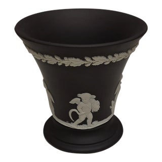 Vintage MCM Wedgwood Black Jasperware Trumpet Vase For Sale
