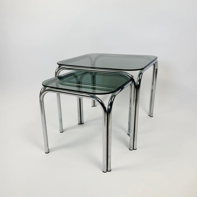Glass Glass Nesting Tables, 1970s, Set of 2 For Sale - Image 7 of 7