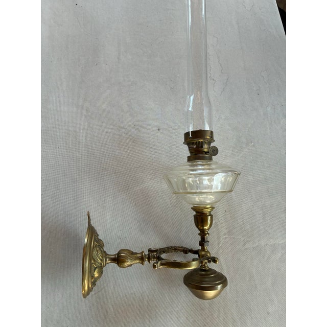 American Early 20th Century Brass Wall Hung Oil Lamp For Sale - Image 3 of 8