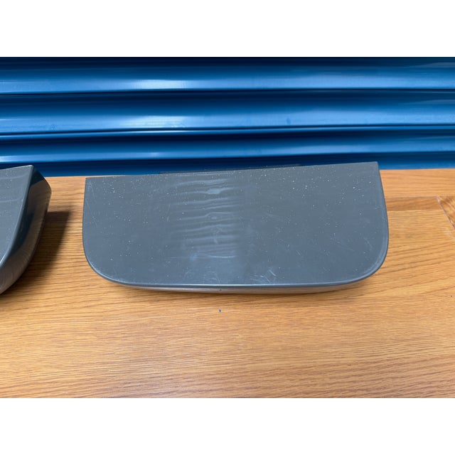 Plastic Grey Wall Shelves from Vitra, 2000s, Set of 2 For Sale - Image 7 of 8