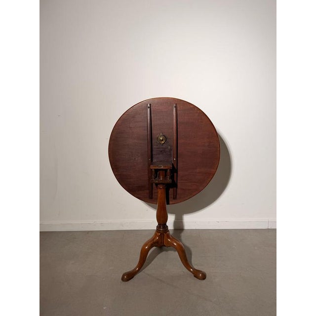 Antique Tilt-Top Pedestal Table For Sale - Image 3 of 6