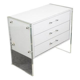 Mid Century Modern Chest Drawers Dresser 3 Drawer Lucite White 1970s Retro MCM For Sale