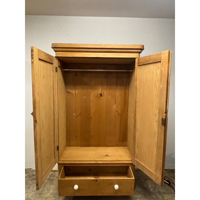 English 19th Century English Pine Wardrobe For Sale - Image 3 of 8