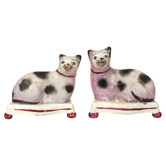 Pink Staffordshire Pottery Cats on Cushions, Pair of Lilac Recumbent Figures Circa 1820–1840 For Sale - Image 8 of 8