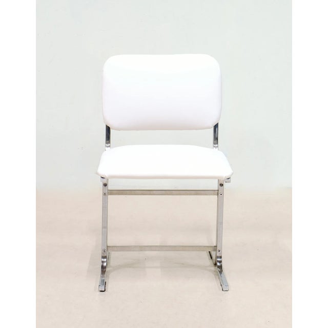 1970s Vintage Italian Chrome-Plated Metal Chairs with White Leather Seats, 1970s, Set of 6 For Sale - Image 5 of 9