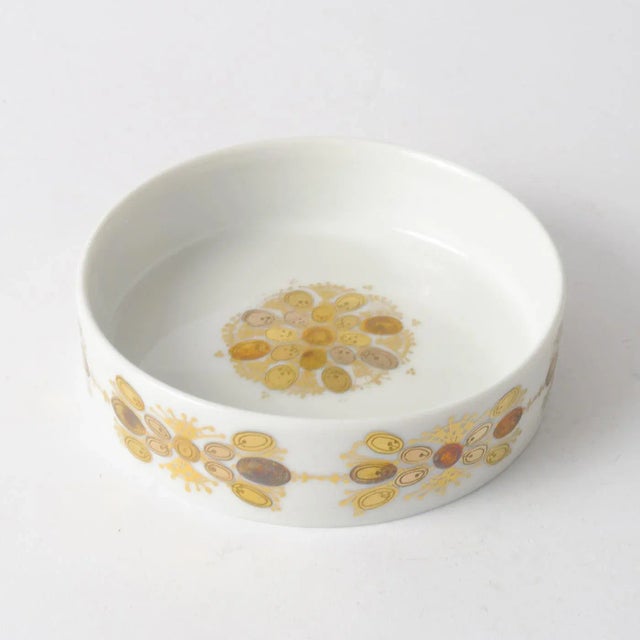 1970s Vintage Four Color Porcelain Bowl by Bjorn Wiinblad for Rosenthal For Sale - Image 5 of 6