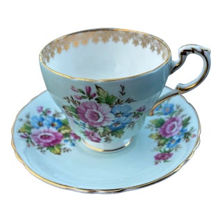 1940s Paragon Lt Green Teacup With Roses and Gold Trim For Sale