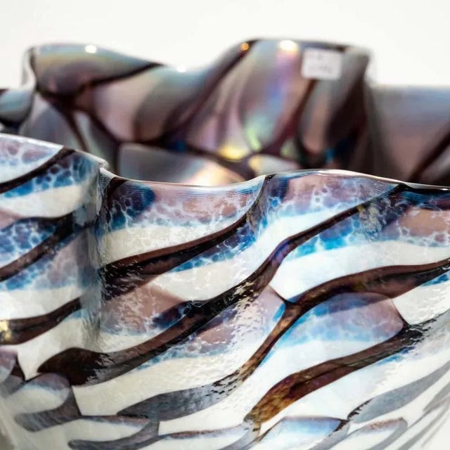 Vintage Murano White Iridescent Wavy Decor Vase, 1980s For Sale - Image 4 of 7