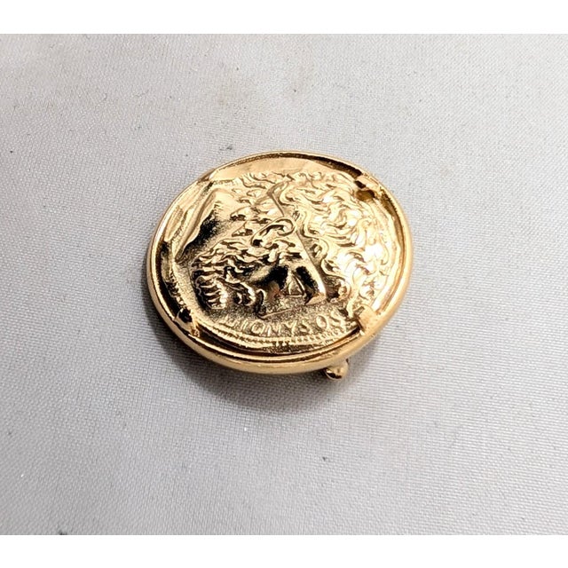 1980s Vintage 1980 Signed Napier Goldtone Greek Figure Dionysus Brooch For Sale - Image 5 of 8
