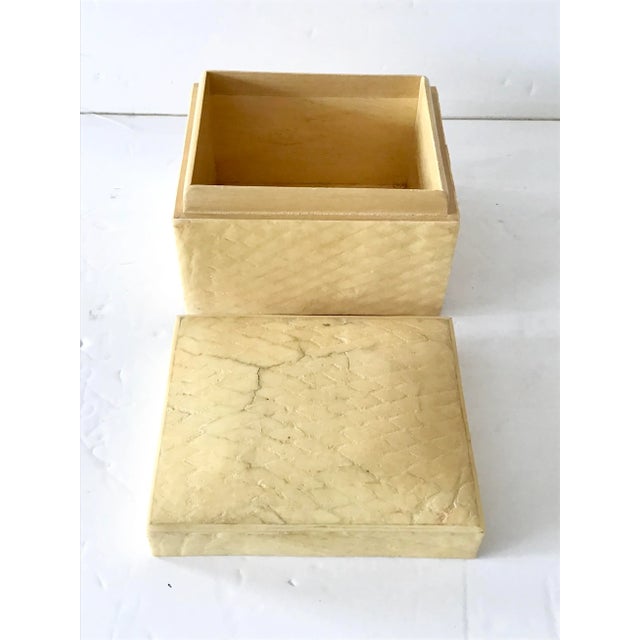 1960s Snake Skin Covered Box For Sale In Los Angeles - Image 6 of 9