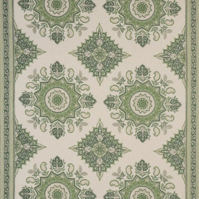 Schumacher x Mark D. Sikes Montecito Medallion Fabric in Leaf Green For Sale