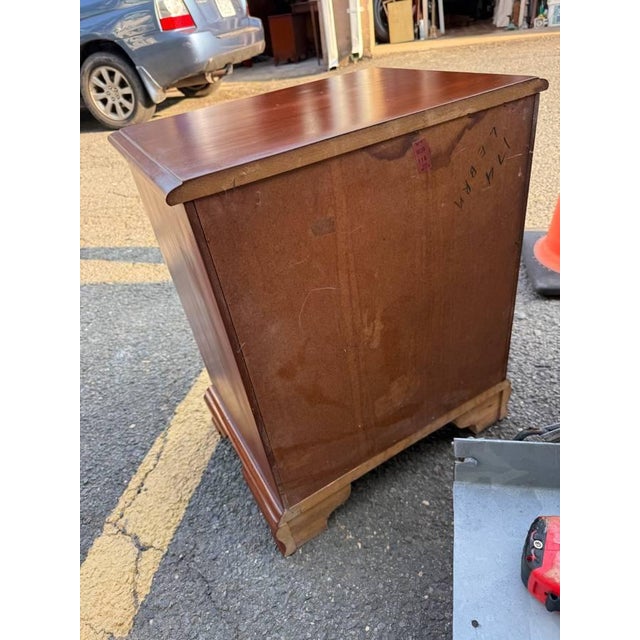 Pair of Vintage Georgian Style Cherry Wood 3 Drawer Nightstands or Bedside Tables For Sale In Washington DC - Image 6 of 14
