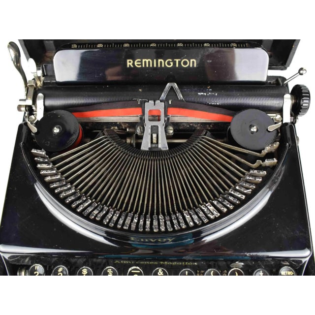 Metal Mid 20th Century Early Remington Envoy Typewriter With Case Spanish Language For Sale - Image 7 of 13