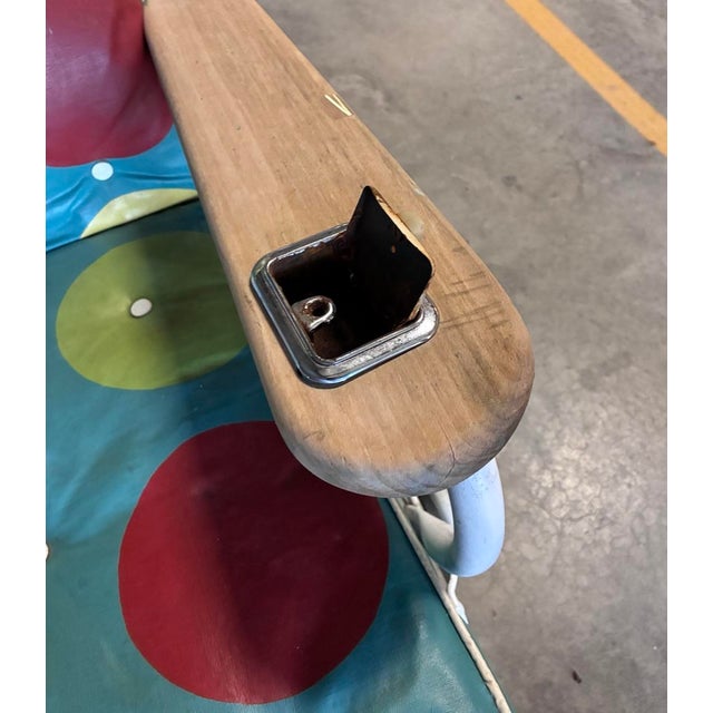 Mod Vintage Patio or Pool Side Lounger For Sale In New York - Image 6 of 7