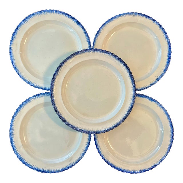 Antique Early 19th Century English Georgian Pearlware Creamware Blue Feather or Shell Edge Dinner Plates - Set of 5 For Sale