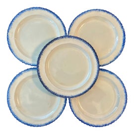 Example of English Traditional Dinnerware